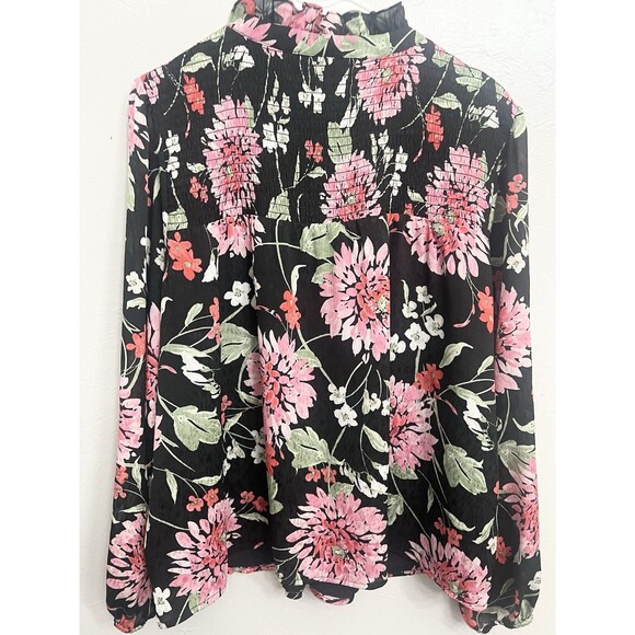 Draper James Black Floral Smocked Boxy Shirt Blouse Plus Size Size 1X XL Light - Picture 11 of 12